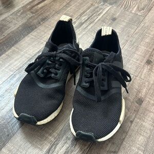 Adidas NMD boost R1 size 7.5 black